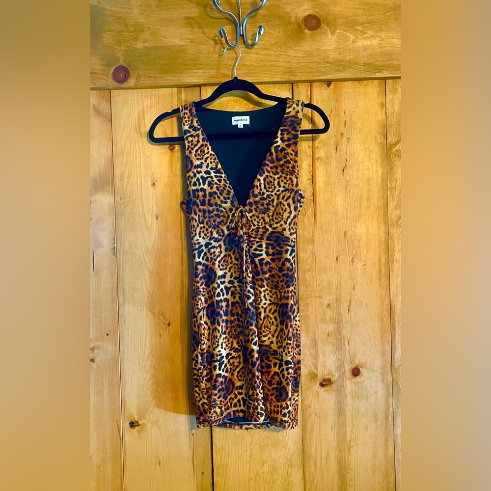 Superdown cheetah print Tan and Brown V-Neck Bodycon Dress